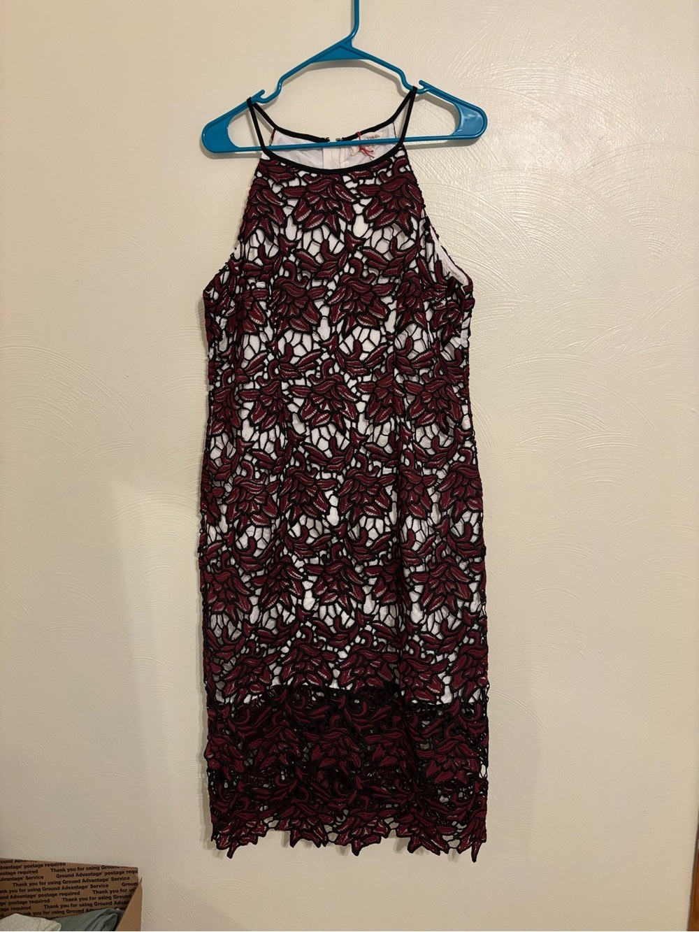 Solitaire Lace Cocktail Dress Large Burgundy Black Embroidered High Neck Midi